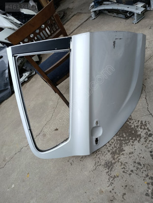 HYUNDAI İ20 CIKMA ORJINAL SAG ARKA KAPI