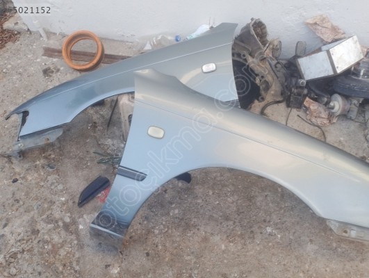 TOYOTA COROLLA AE101 ÖN ÇAMURLUK ORJİNAL