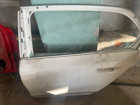 2014 SuperB Çıkma Sol Arka Kapı Beyaz renk - Skoda  Orijinal Çıkma Yedek Parça Ankara