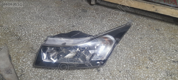Chevrolet curuz sol far