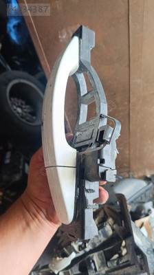 Ford focus 3 sağ arka kapı kilidi komple