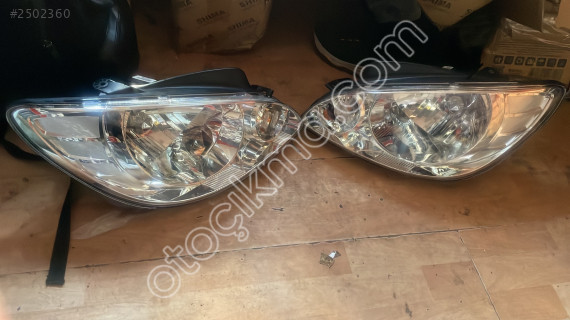 Hyundai Getz sol sağ ön far lambası
