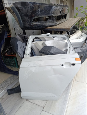 Volkswagen taigo sol arka kapı orjinal çıkma parça