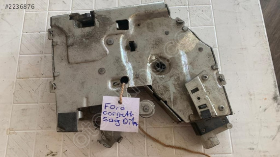 Ford Connect Sağ Arka Kapı Kilidi
