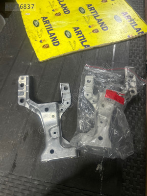 Jaguar xe xf panel ayağı