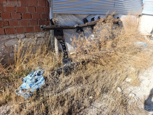 Amarok alt şase