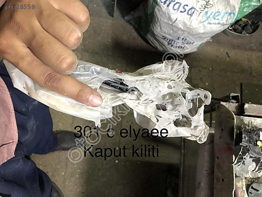 301 c Elysée ön kaput kilit sıfır