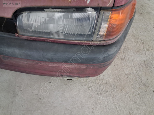 Mazda 323 Sol Ön Far