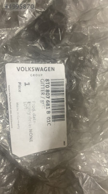 Audi A5 SOL Sis Kapağı  8T0807681B01C  2008-2011