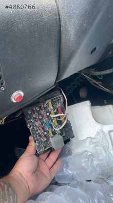 Fiat Uno sigorta kutusu