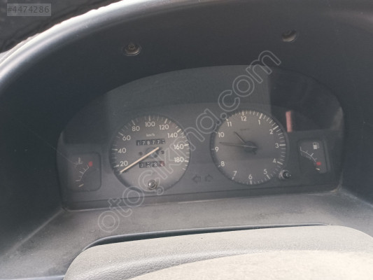 Peugeot partner kilometre saati