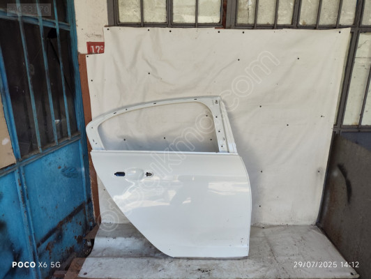 Fiat egea 2015 2025 çıkma sağ arka kapı