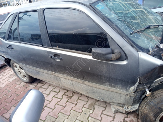 FIAT Tempra sağ ön kapı