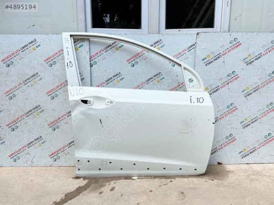 Hyundai i10 sağ ön kapı (az hasarlı)