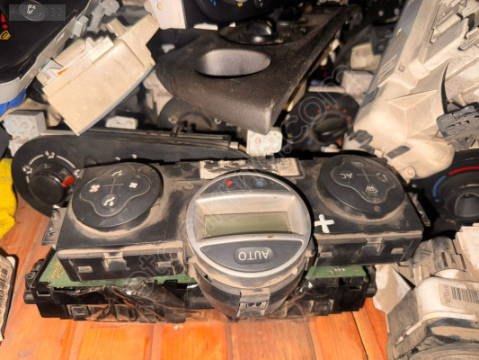 Renault Megane 2 Çıkma Klima Paneli