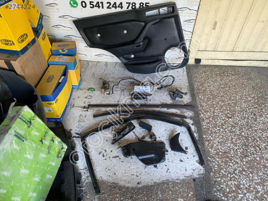 ALFA ROMEO 146 SOL ARKA KAPI DÖŞEMESİ ORJİNAL ÇIKMA