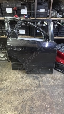 Ford Kuga sağ arka kapı