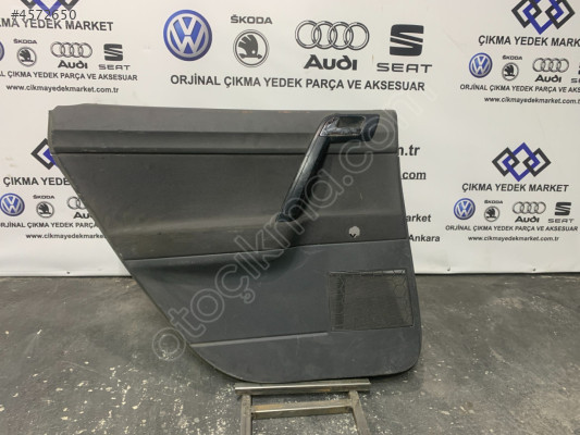 Golf 6 Sağ Ön Kapı Döşemesi
