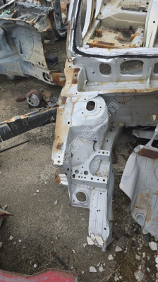 Hyundai Accent Era sag podye