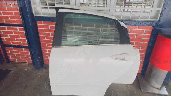 Fiat Linea Sol Arka Kapı