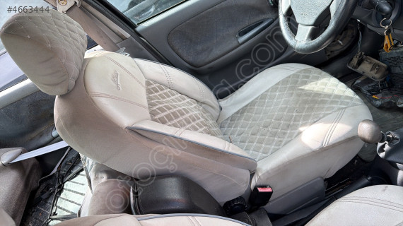 Renault Megane bir sol ön koltuk