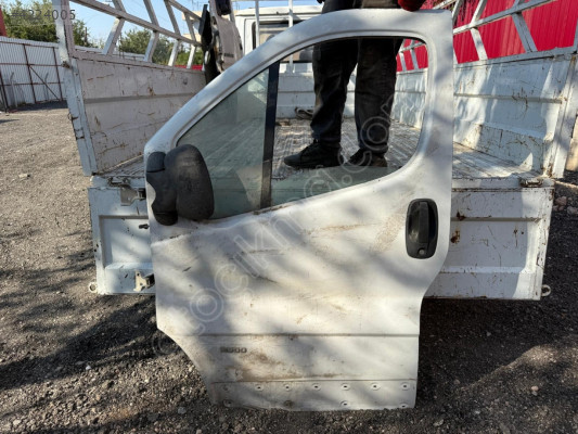 RENAULT TRAFFİC SOL ÖN KAPI CAMI , TRAFFİC KELEBEK CAMI ORJİNAL
