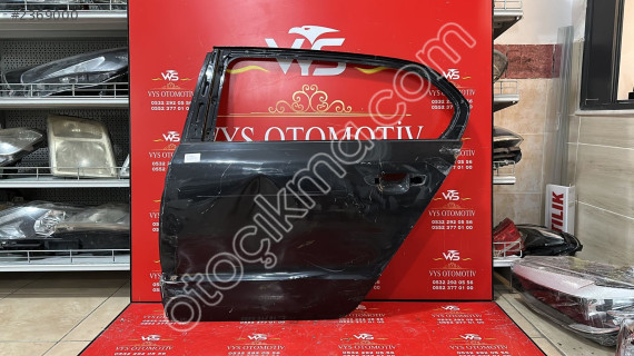 3T5833311           2008-2013 SKODA SUPERB SOL ARKA KAPI