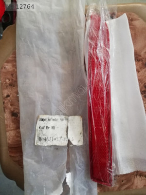 BMW 5 SERİSİ ARKA TAMPON REFLEKTÖR SAĞ