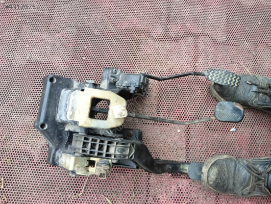 Fiat Ducato pedal kütüğü