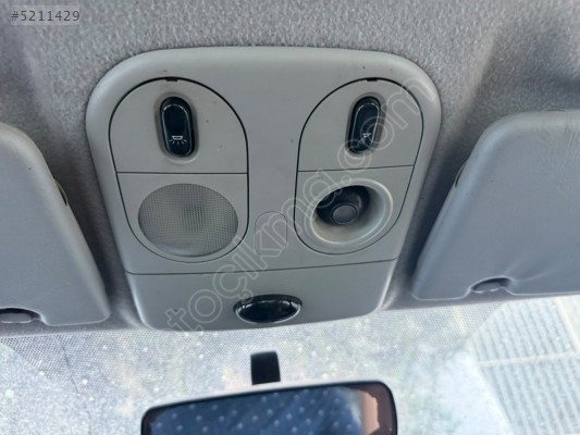 ÇIKMA RENAULT LAGUNA 1 TAVAN LAMBASI
