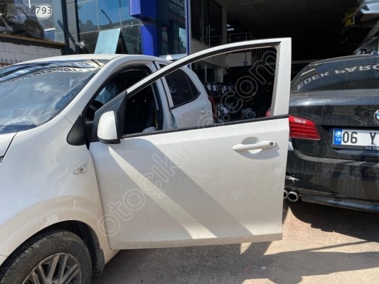 2023 Kia Picanto Sol Ön Kapı