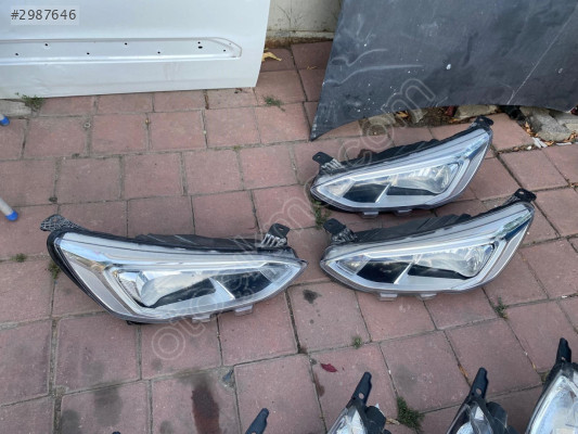 MİRİM OTODAN FORD FOCUS 4 SAĞ SOL FAR