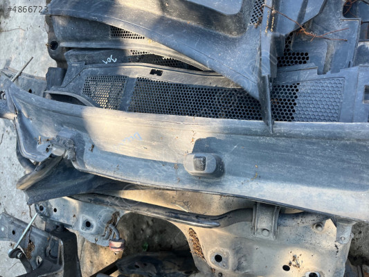FİAT DUCATO ÖN CAM IZGARASI