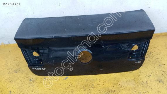 Volkswagen Passat bagaj kapağı