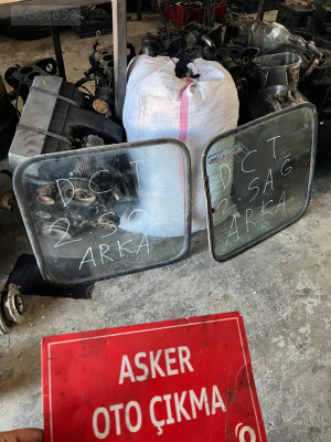 Boxer arka kapı camları sağ sol