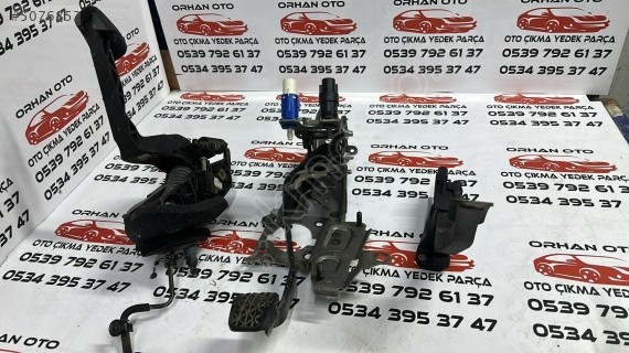 FORD COURİER PEDAL