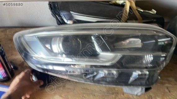 RENAULT KADJAR ORJINAL ÇIKMA SAĞ FAR