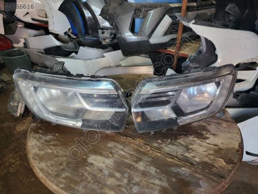 Dacia sandero sağ sol ön far