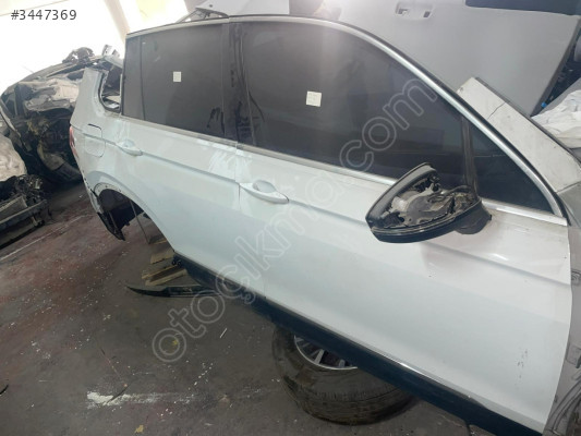 Vw Tiguan 2019 Sag arka kapı Beyaz çııkma ORJİNAL - Volkswagen  Orijinal Çıkma Yedek Parça Ankara