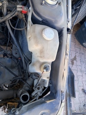 Lada Vega cam suyu kutusu