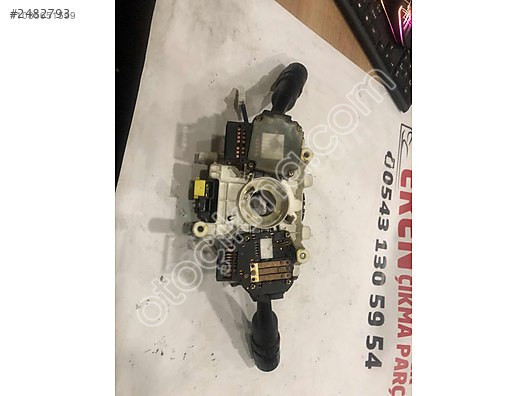 Hyundai Coupe İçin Kaliteli Sinyal Kolu Temiz Durumda