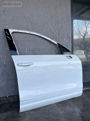 PORSCHE CAYENNE SAĞ ÖN KAPI EGE OTOMOTİV BURSA