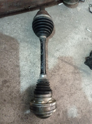 2012-15 AUDİ A3 ORİJİNAL ÇIKMA SOL ÖN AKS
