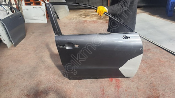 LEXUS LBX Sağ  ÖN KAPI ORJİNAL ÇIKMA