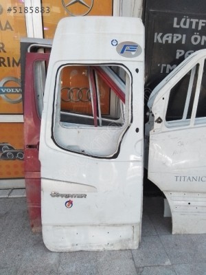 MERCEDES SPRINTER SOL ARKA BAGAJ KAPAĞI