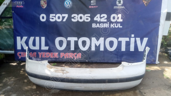 98.04 bora arka tampon