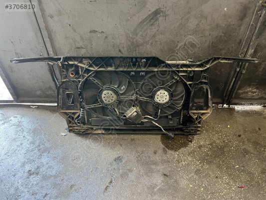 AUDI A5 2012 MODEL 2000 TFSI ÇIKMA RADYATÖR