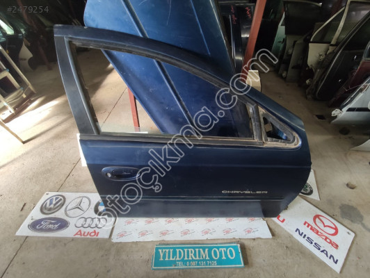 CHRYSLER NEON SAĞ ÖN KAPI