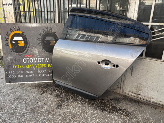 RENAULT FLUENCE Çıkma Orijinal Sol Arka Kapı