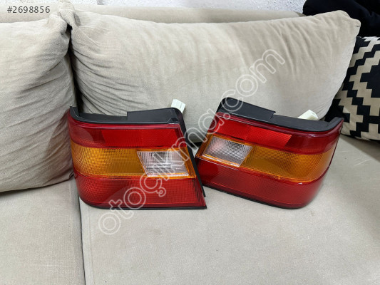 Hyundai Excel Sağ Sol Stop Lambası 1992-1994 SET